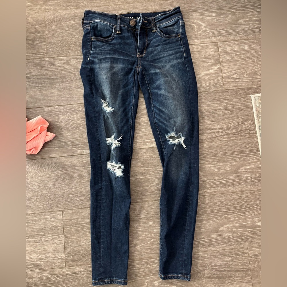American Eagle Outfitters Dark Blue Distressed Jegging